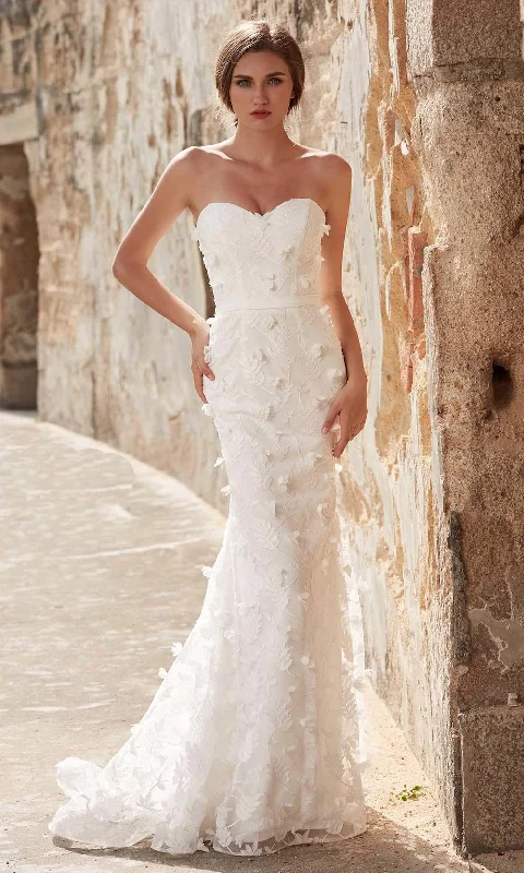 Wedding dress inspired by vintage era glam--J'Adore Dresses - Sweetheart Bodice Applique Prom Dress J15020 Wedding dress inspired by vintage era glam--J'Adore Dresses - Sweetheart Bodice Applique Prom Dress J15020