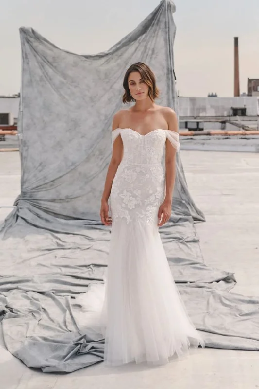 Wedding dress expresses your own vibe now--Jenny Yoo Adrienne Gown