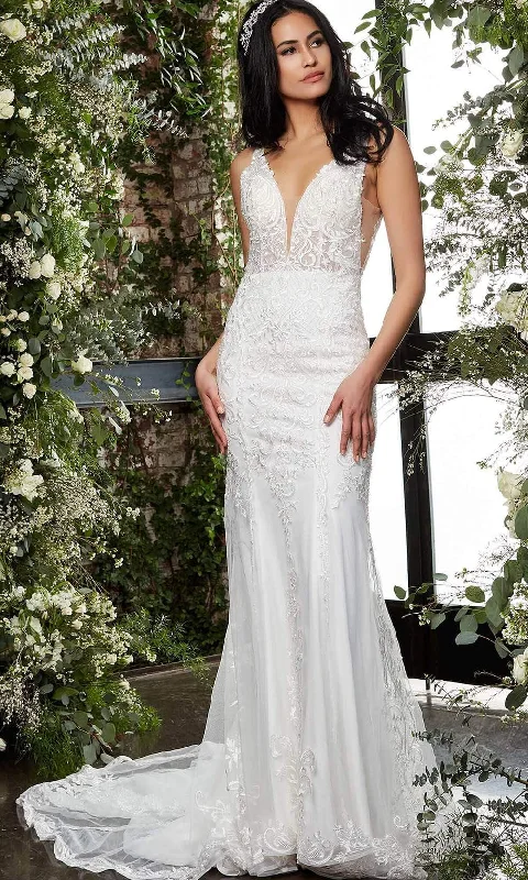 Wedding dress that is head-turning beauty--Jovani Bridal JB07385