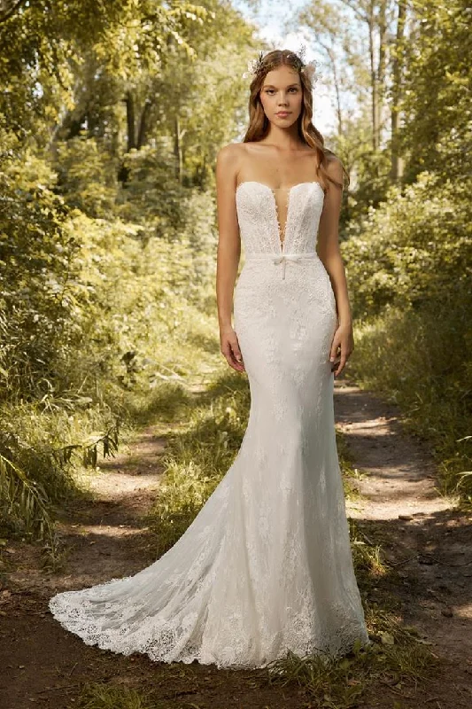 Dress in style for a destination wedding trip--La Perle by Calla Blanche - LP2208 Rumi Gown Dress in style for a destination wedding trip--La Perle by Calla Blanche - LP2208 Rumi Gown