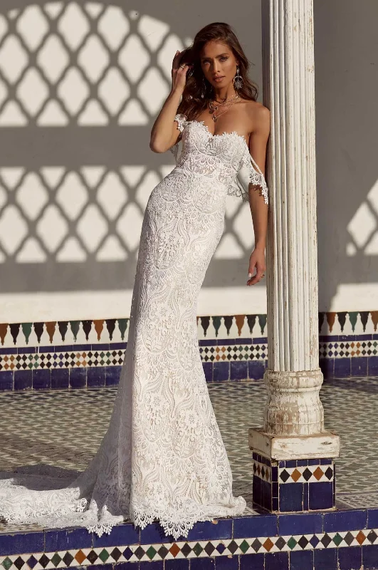 Wedding dress that is unique and modern now--Madi Lane Andie Gown