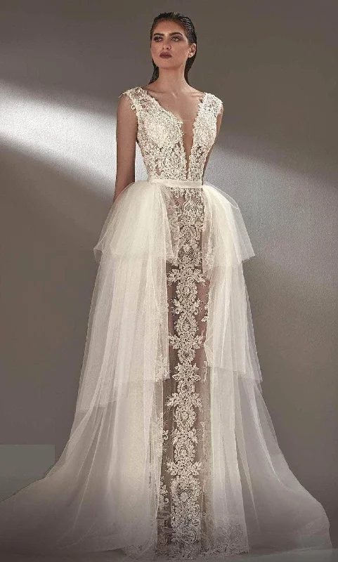 Wedding dress that is show-stopping fab--MNM COUTURE K3905 - Lace Dress
