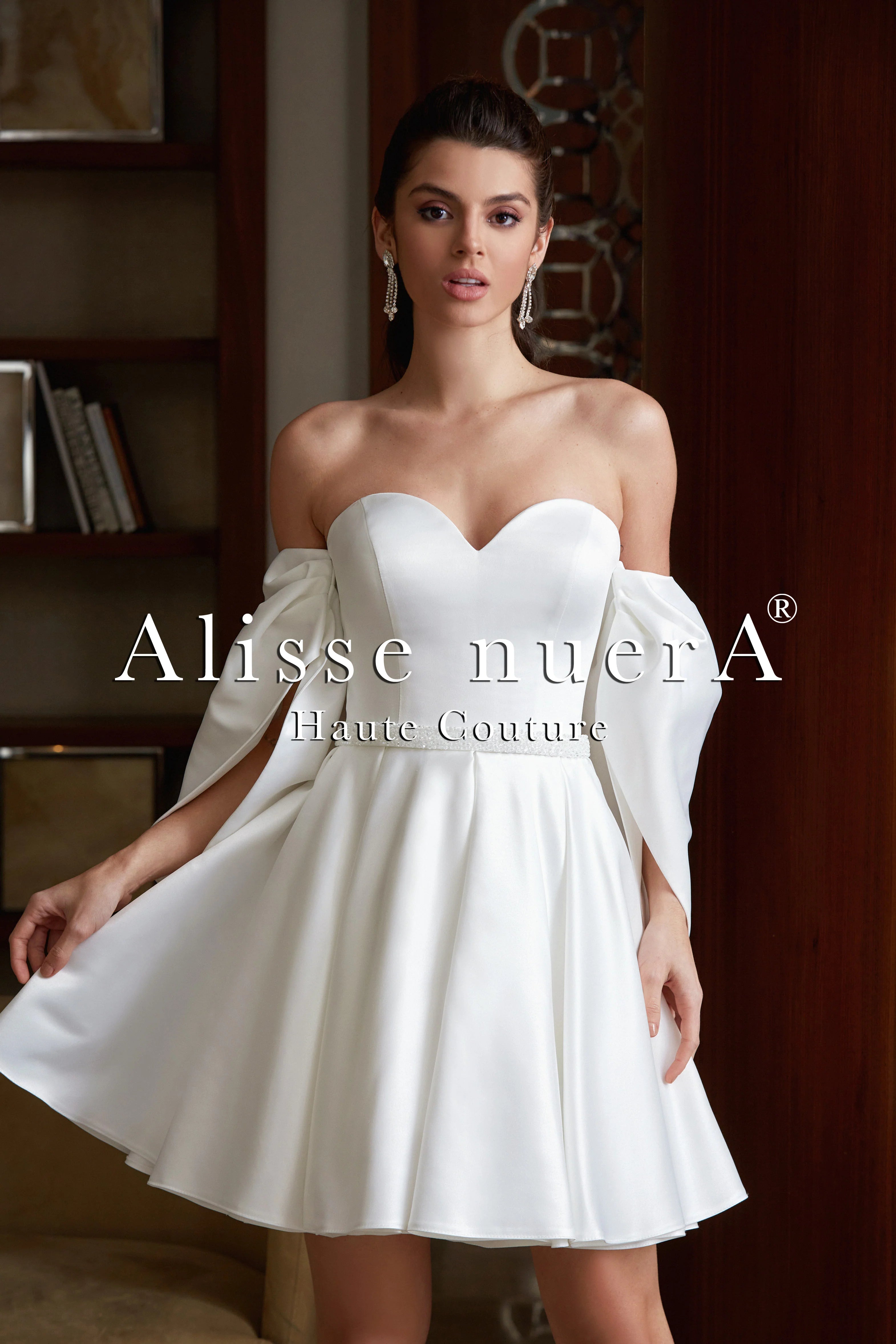 Wedding dress with a square neckline cute--Off Shoulder Full Satin Mini Wedding Dress Model Wedding dress with a square neckline cute--Off Shoulder Full Satin Mini Wedding Dress Model