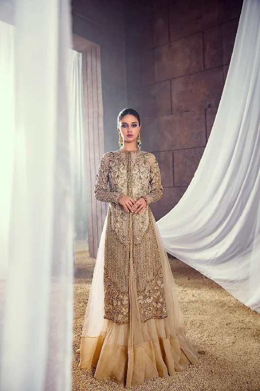 Wedding dress that is Instagram worthy shot--Pakistani Bridal Dress Gown Champagne color Wedding dress that is Instagram worthy shot--Pakistani Bridal Dress Gown Champagne color
