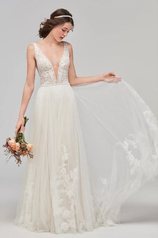 Wedding dress boat wedding theme special--Philomena | Willowby - Watters