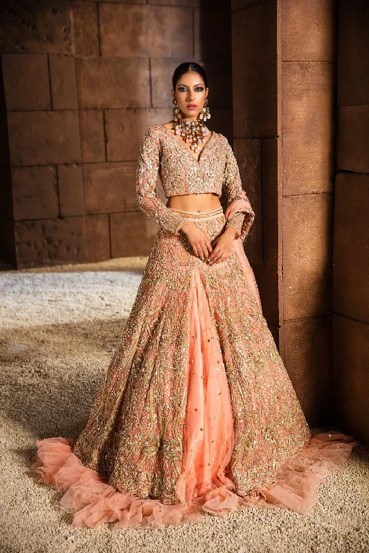 Dress for wedding semi-formal reception party--Pink Bridal Long Maxi Lehnga Choli Style for walima Dress for wedding semi-formal reception party--Pink Bridal Long Maxi Lehnga Choli Style for walima