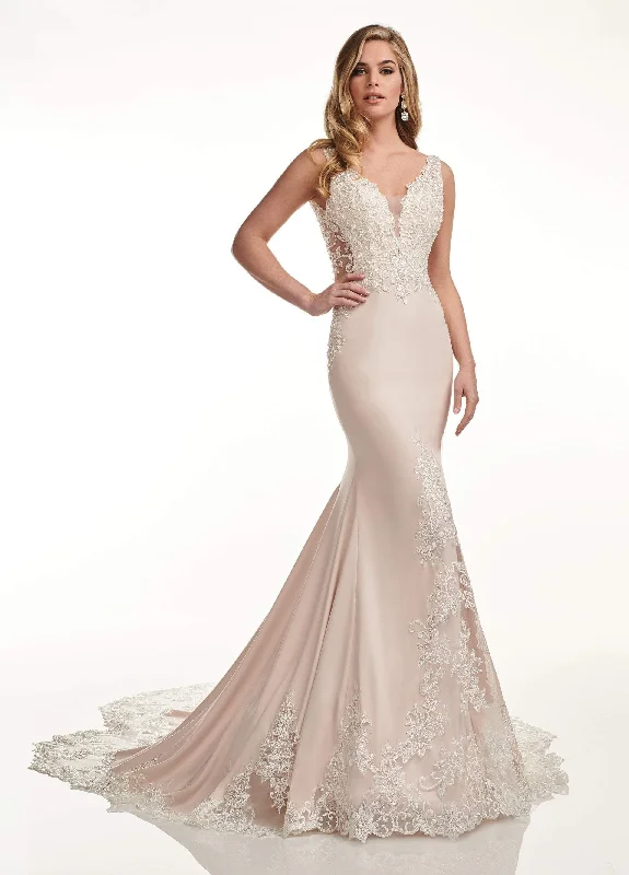 Wedding dress from small business love it--Rachel Allan M739
