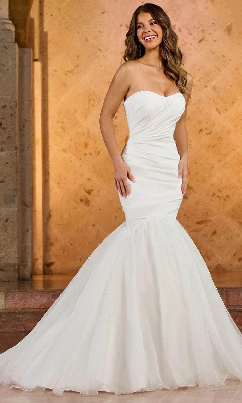 Wedding dress that is show-stopping fab--Rachel Allan RB2175 - Sweetheart Lace-Up Bridal Gown Wedding dress that is show-stopping fab--Rachel Allan RB2175 - Sweetheart Lace-Up Bridal Gown