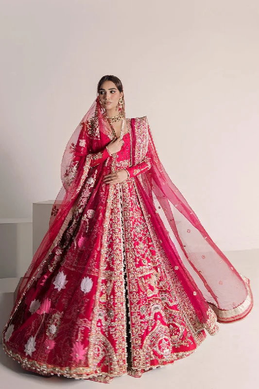 Wedding dress with faux fur cardigan warm--Red lehenga Pakistani Bridal Wedding Dress Wedding dress with faux fur cardigan warm--Red lehenga Pakistani Bridal Wedding Dress
