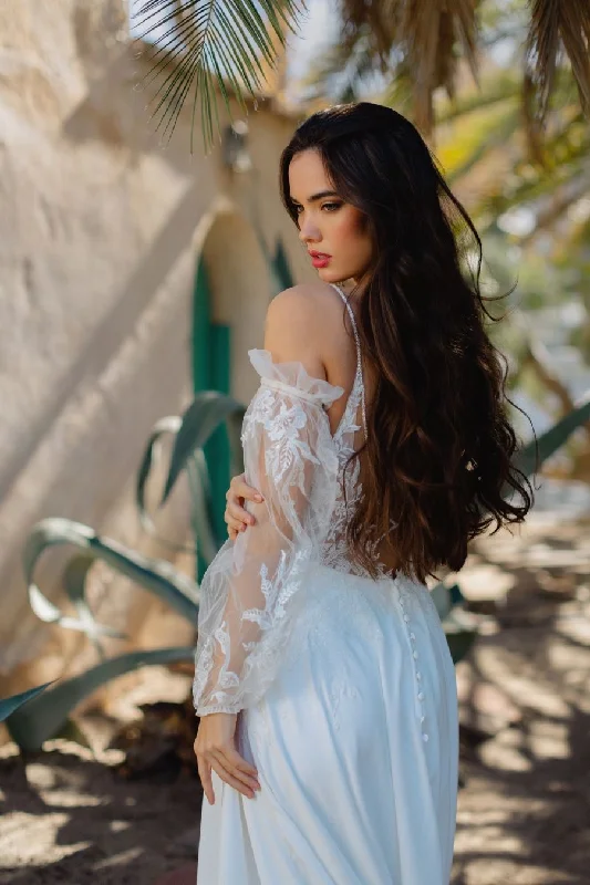 Wedding dress apple shape flattering style--Regan | Wilderly Bride