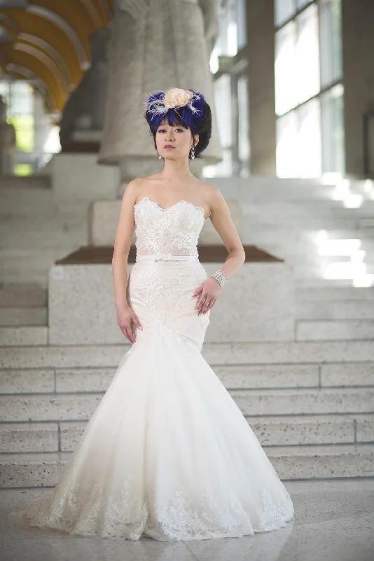 Wedding dress creates waistline nicely--Sheer Bodice Trumpet Wedding Dress (#Betty) Wedding dress creates waistline nicely--Sheer Bodice Trumpet Wedding Dress (#Betty)
