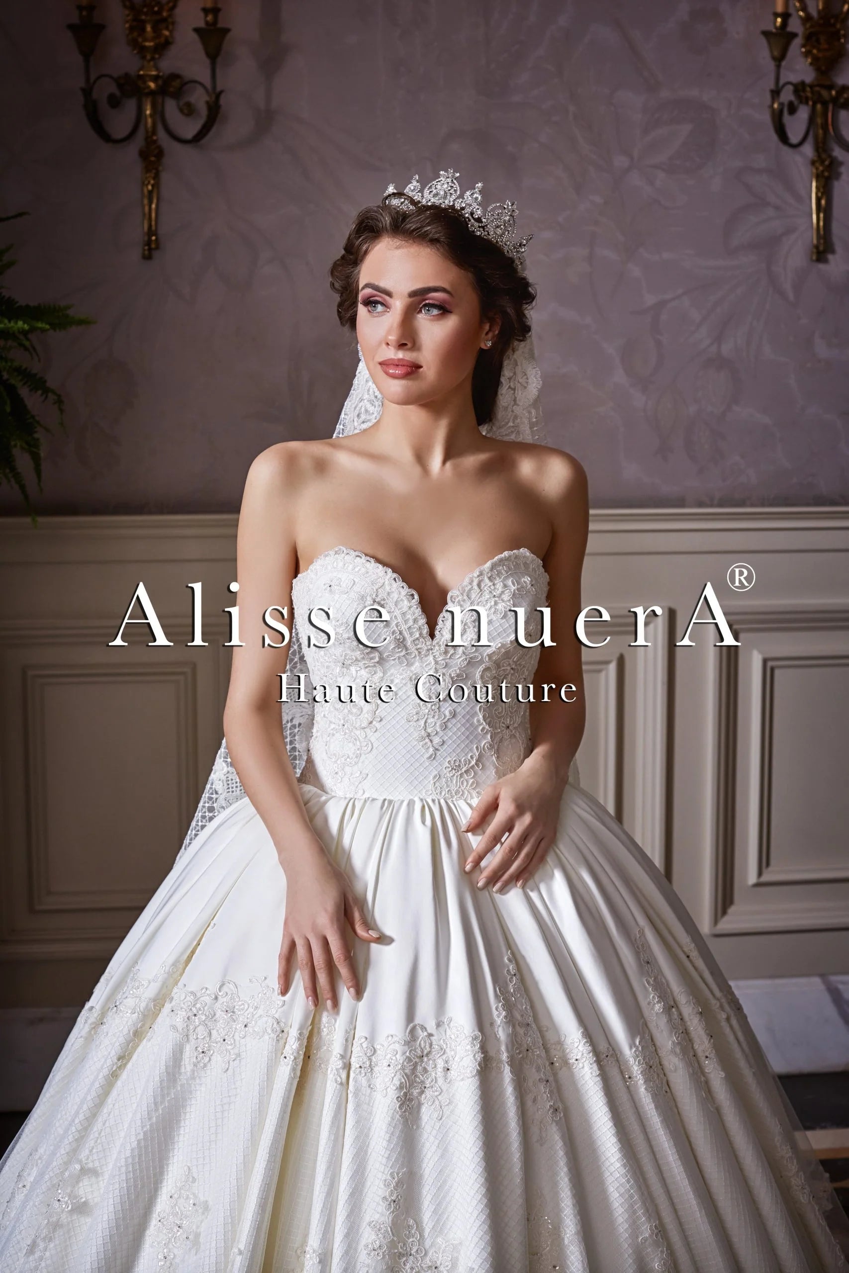 Wedding dress original creation styles--Strapless Vintage Wedding Dress with Fishnet Tulle Bridal Veil Wedding dress original creation styles--Strapless Vintage Wedding Dress with Fishnet Tulle Bridal Veil