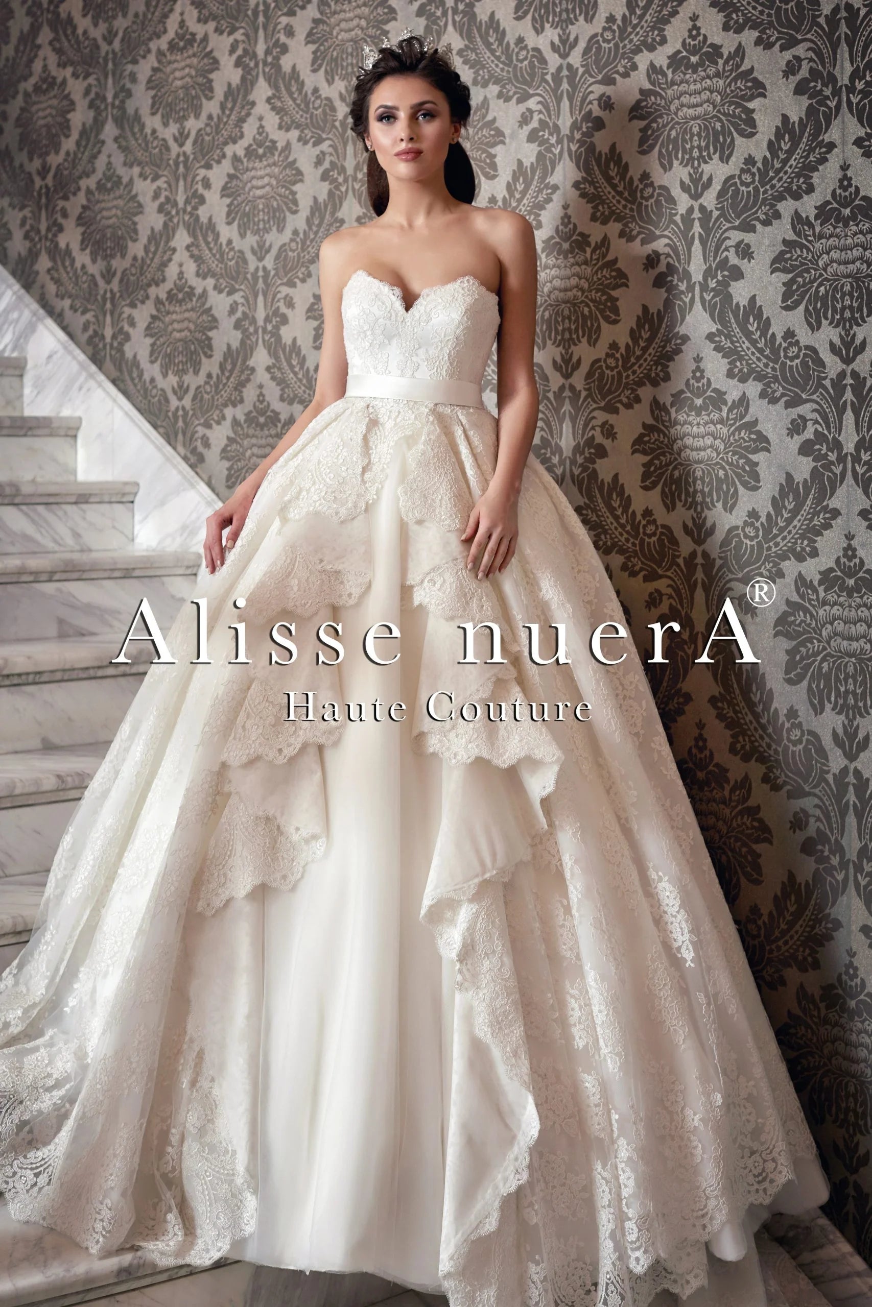 Wedding dress graduation celebration best--Two Piece Column Wedding Dress and Detachable Overlay Ruffle Skirt with Train Wedding dress graduation celebration best--Two Piece Column Wedding Dress and Detachable Overlay Ruffle Skirt with Train